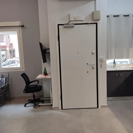 Comfort Cave * Θεσσαλονίκη