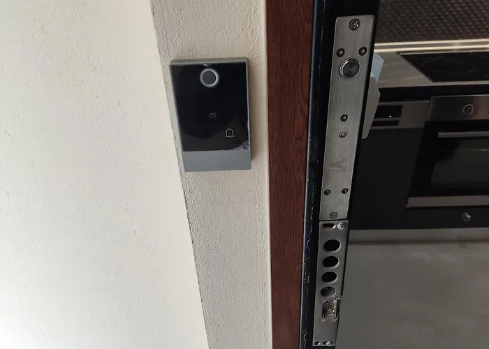 Comfort Cave Thessaloniki